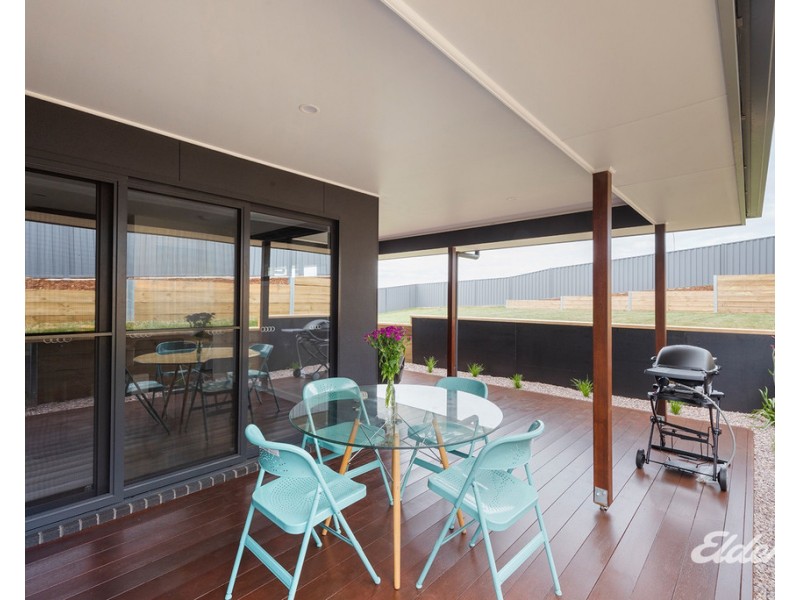4 Madeline Drive, Mooreville TAS 7321