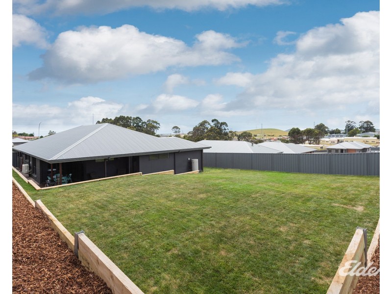 4 Madeline Drive, Mooreville TAS 7321