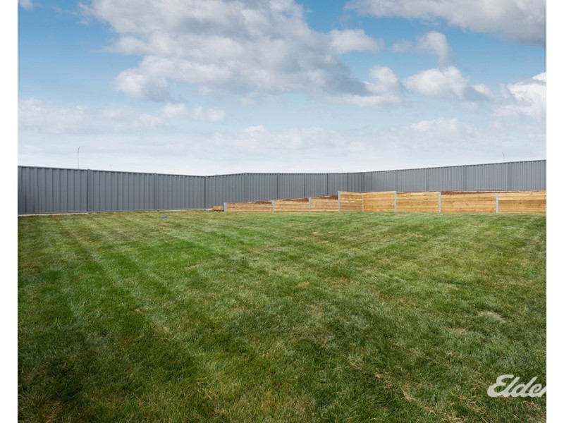 4 Madeline Drive, Mooreville TAS 7321