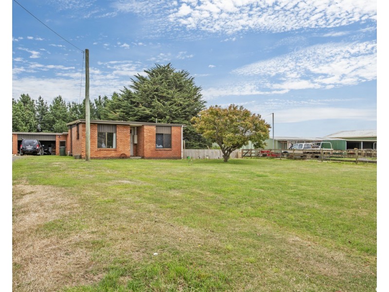 102 Upper Stowport Road, Stowport TAS 7321