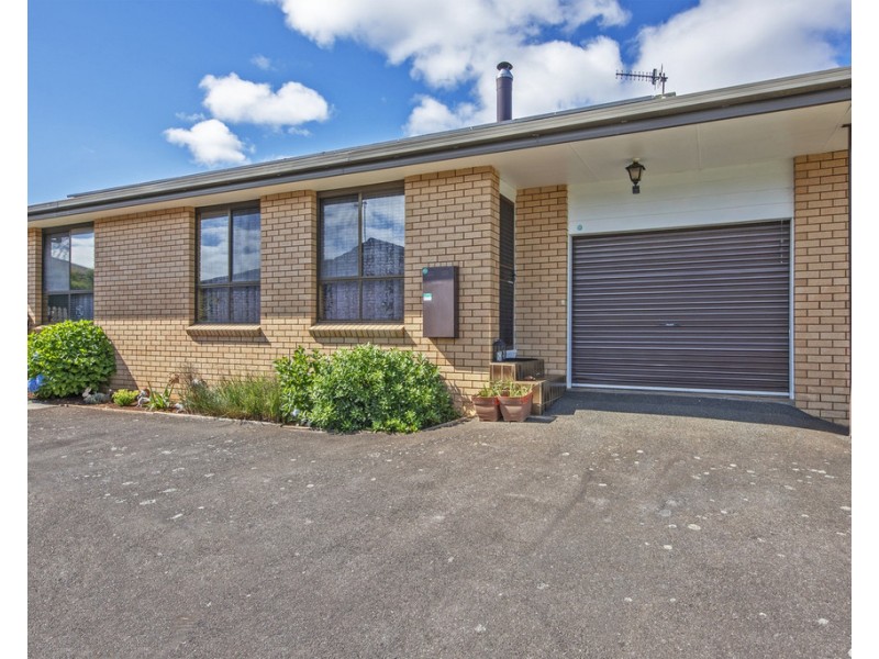 2/14 Atkins Drive, Romaine TAS 7320