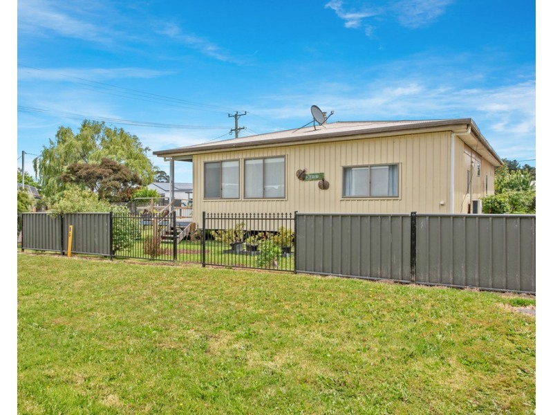 1 Mary Street, Strahan TAS 7468