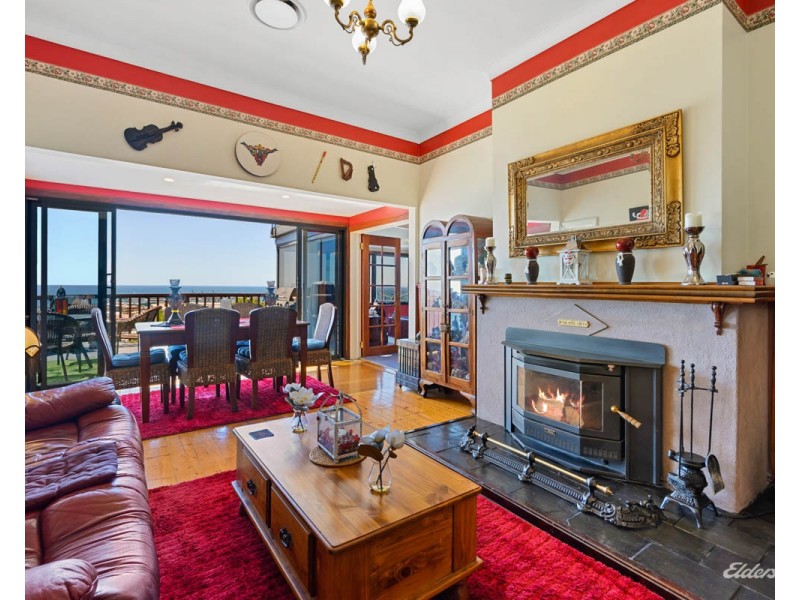 16 View Road, Burnie TAS 7320