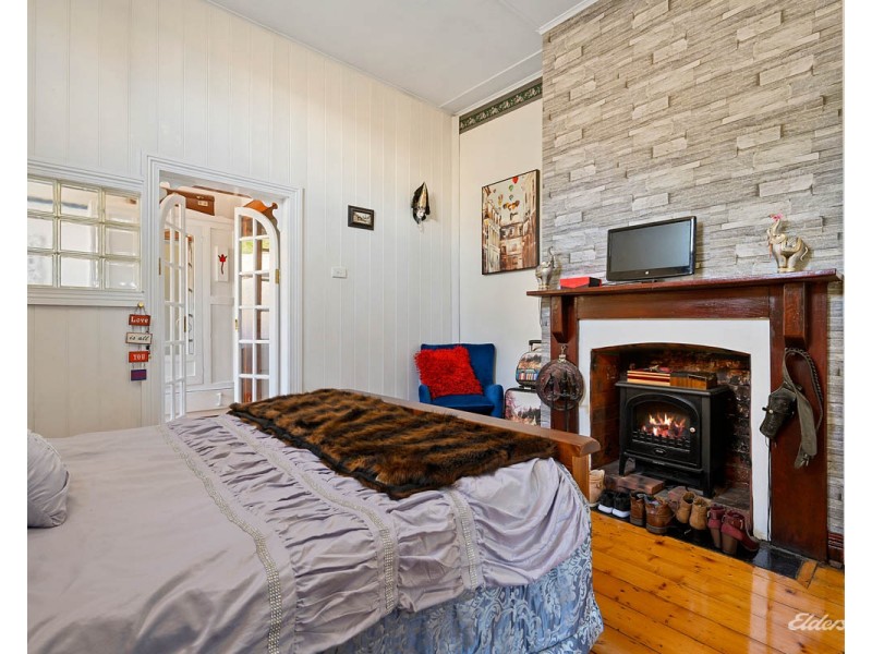 16 View Road, Burnie TAS 7320