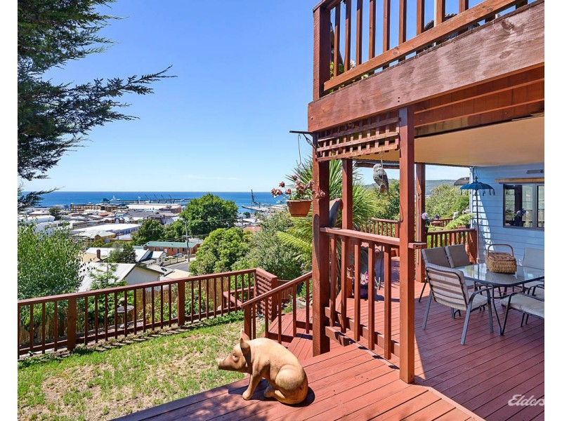 16 View Road, Burnie TAS 7320