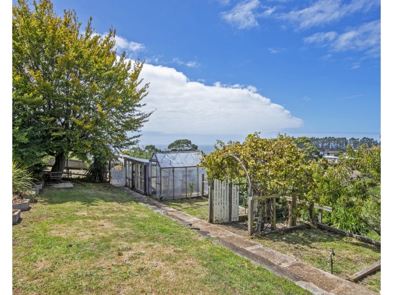 29 Abbott Street, Upper Burnie TAS 7320