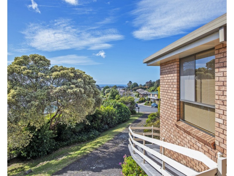 10 Cedar Place, Romaine TAS 7320