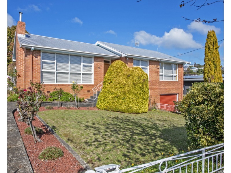 29 Richardson Crescent, Park Grove TAS 7320