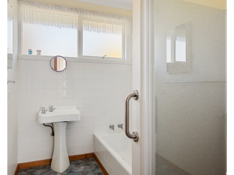 29 Richardson Crescent, Park Grove TAS 7320