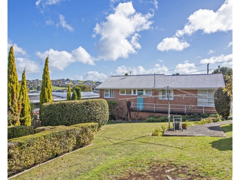 29 Richardson Crescent, Park Grove TAS 7320