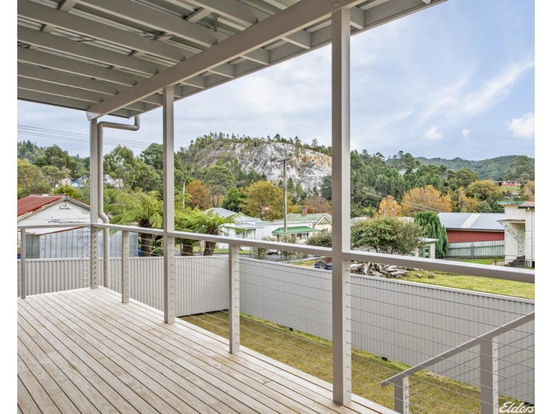 8 Peters Street, Queenstown TAS 7467