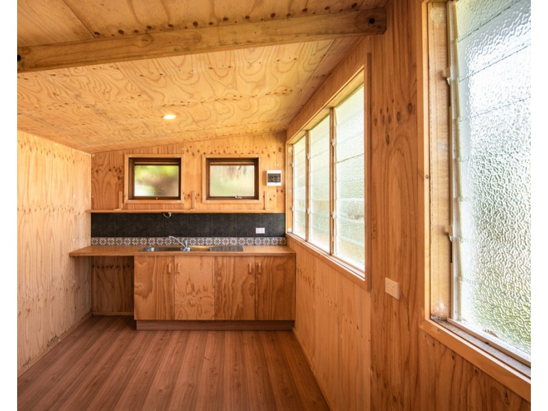 6 Upper Bourke Street, Burnie TAS 7320