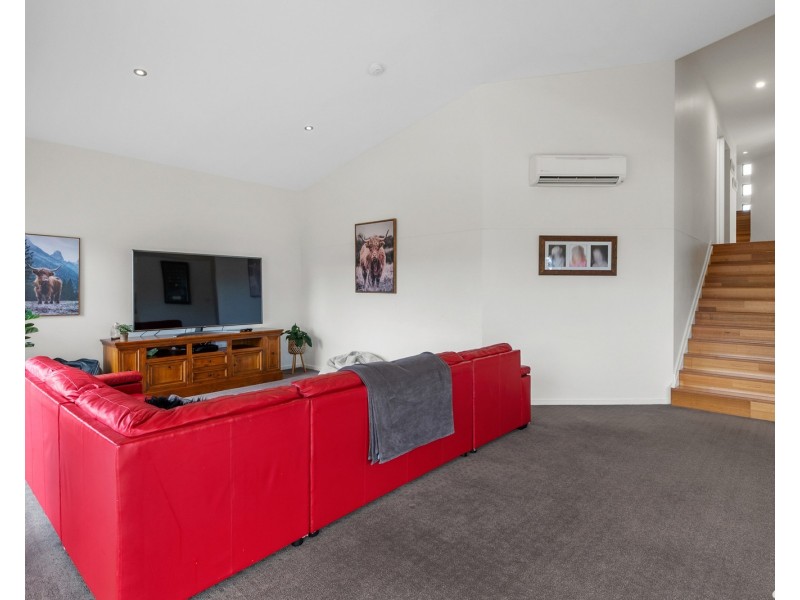 4 Panorama Crescent, Cooee TAS 7320