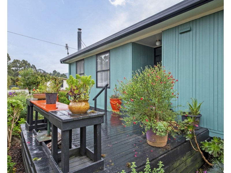 6 Sophia Street, Tullah TAS 7321