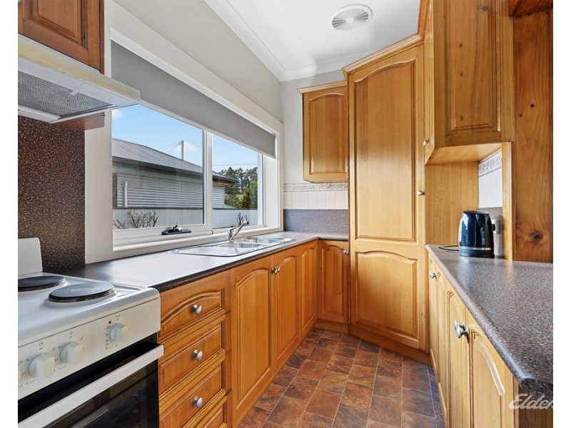 24 Collins Street, Brooklyn TAS 7320