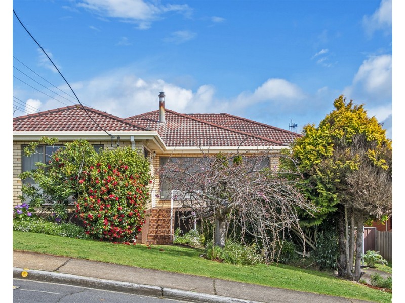 38 West Street, Upper Burnie TAS 7320