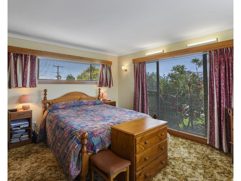 38 West Street, Upper Burnie TAS 7320