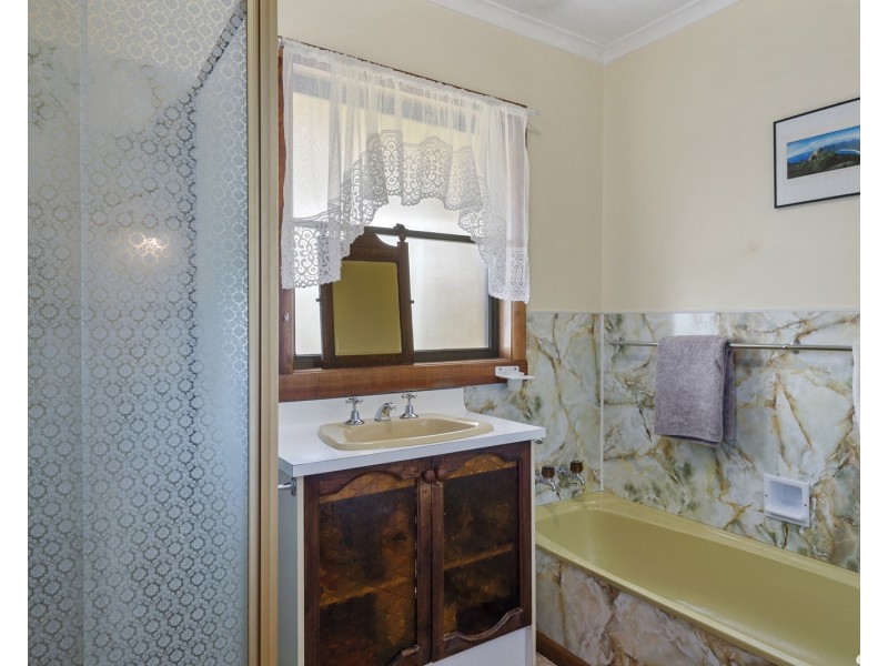 38 West Street, Upper Burnie TAS 7320