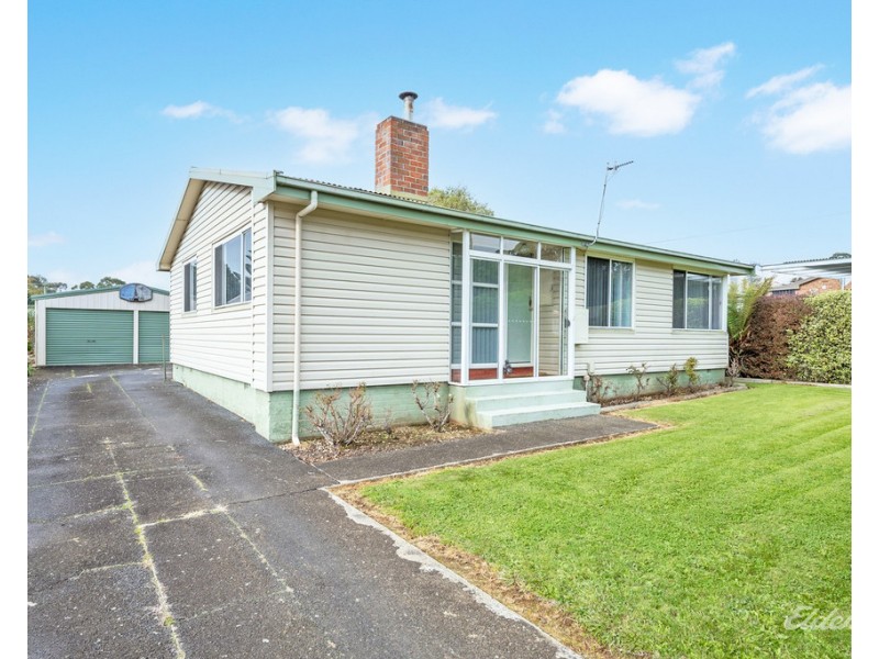 18 Lewis Street, Somerset TAS 7322