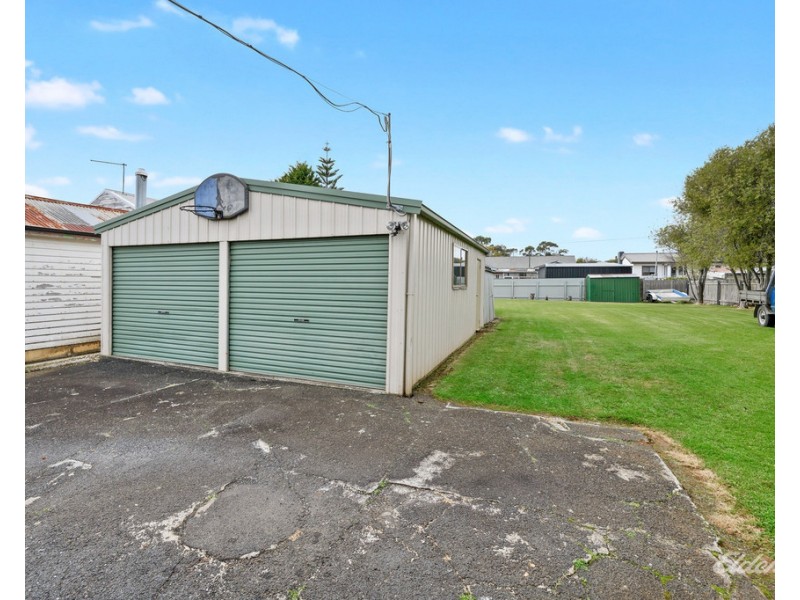 18 Lewis Street, Somerset TAS 7322