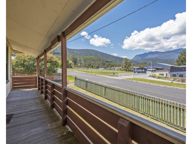 3 Evans Street, Rosebery TAS 7470