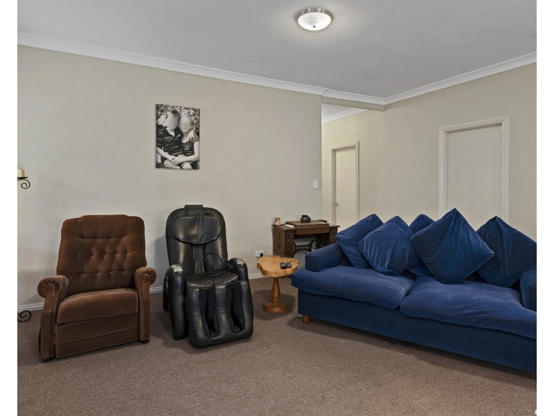 3 Evans Street, Rosebery TAS 7470