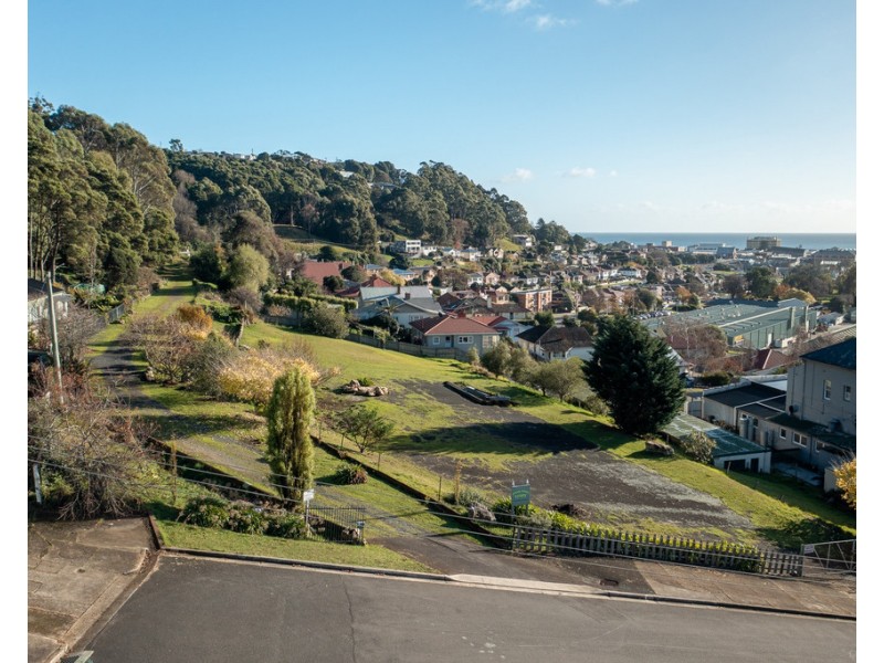 22 Edwardes Street, South Burnie TAS 7320