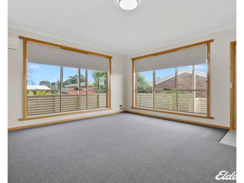 2/37 Thorne Street, Upper Burnie TAS 7320