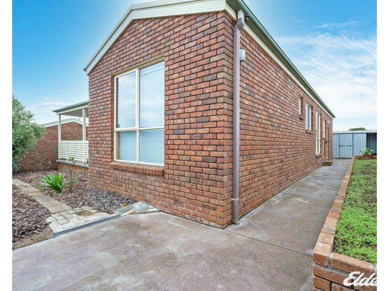 2/37 Thorne Street, Upper Burnie TAS 7320