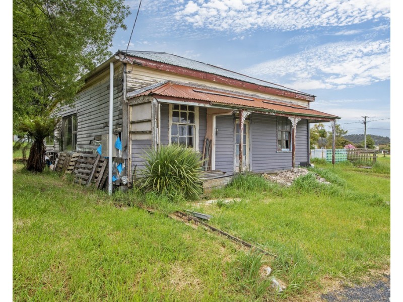 346 Main Street, Zeehan TAS 7469