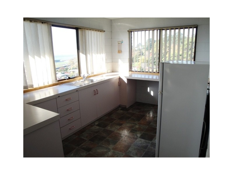 2A Bay Street, Burnie TAS 7320