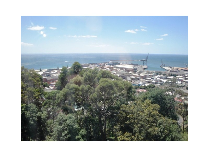 33 View Road, Burnie TAS 7320