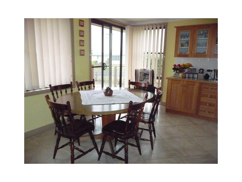 2 Ronald Crescent, Somerset TAS 7322