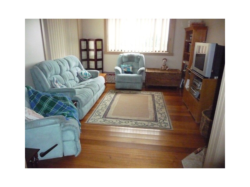 2 Ronald Crescent, Somerset TAS 7322