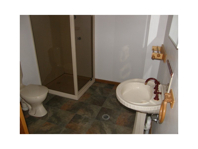 Unit 2 / 4 William Street, Burnie TAS 7320