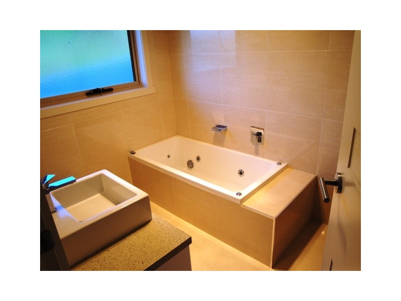 Unit 5 / 20 Main Road, Penguin TAS 7316