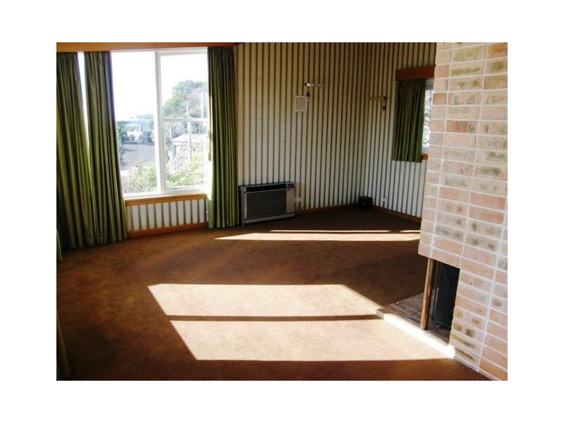22 Seaview Avenue, Burnie TAS 7320