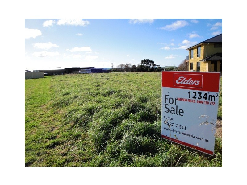 15 Waterford Drive, Sulphur Creek TAS 7316