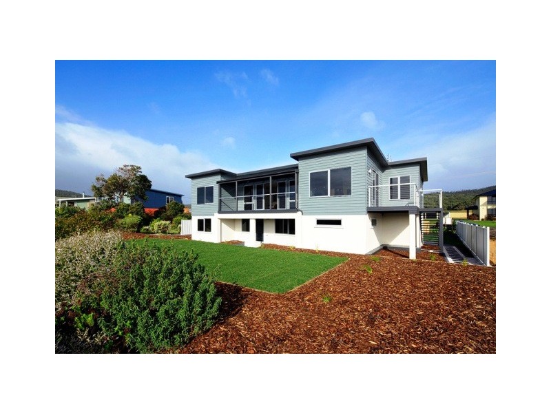 61 Irby Boulevard, Sisters Beach TAS 7321