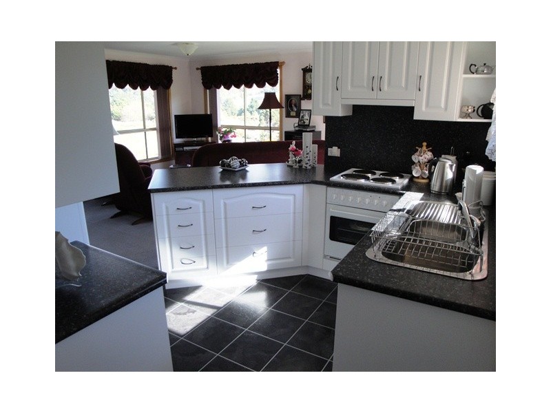 41 Mills Road, Burnie TAS 7320