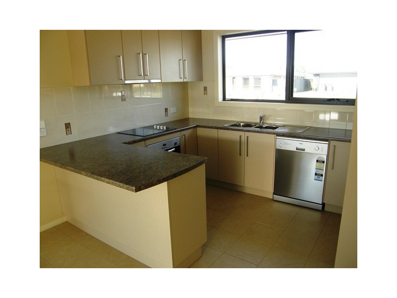 Unit 1 / 16 York Street, Wynyard TAS 7325