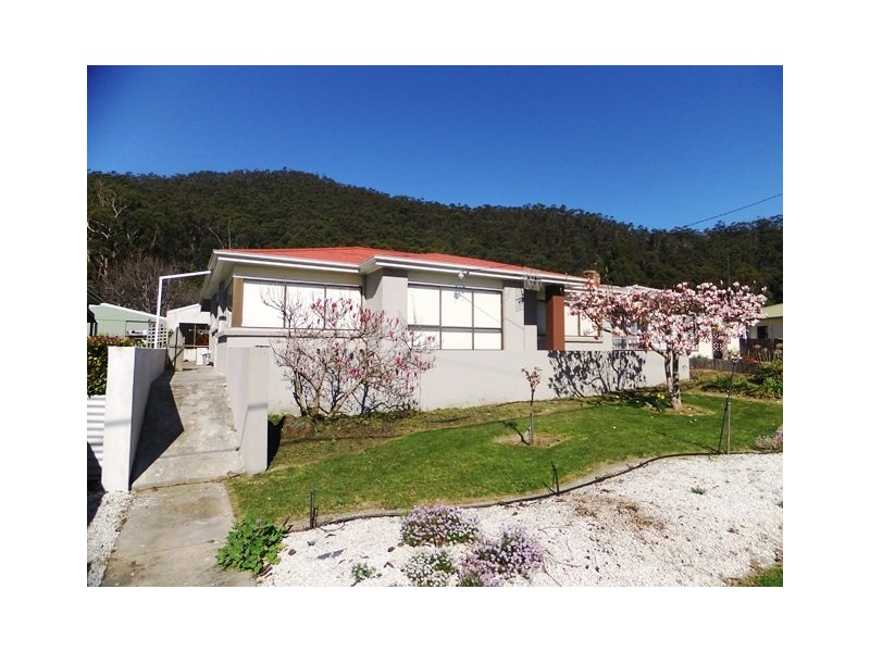 42 River Avenue, Heybridge TAS 7316