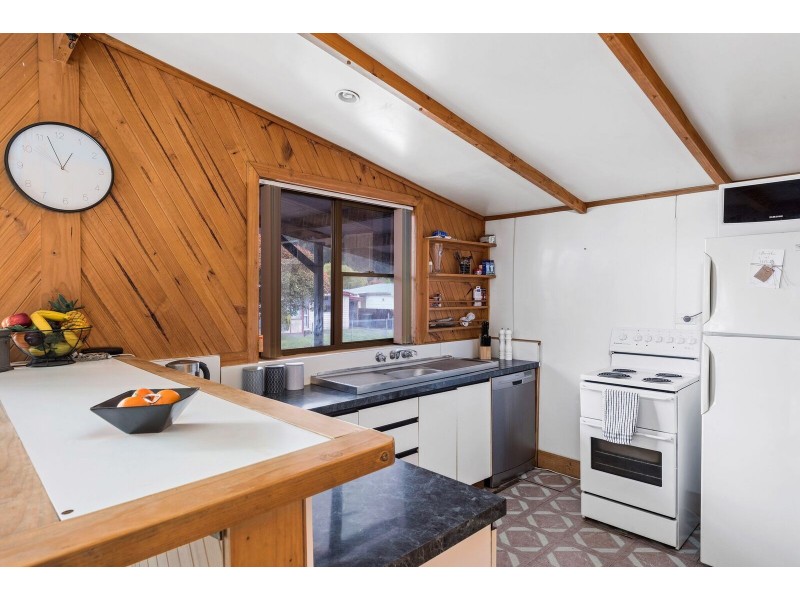 7 Evans Street, Queenstown TAS 7467