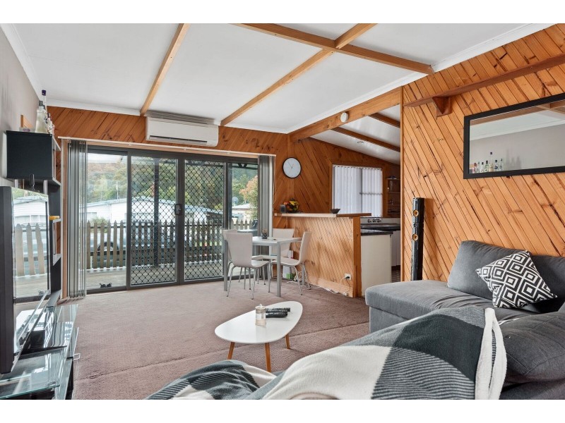 7 Evans Street, Queenstown TAS 7467