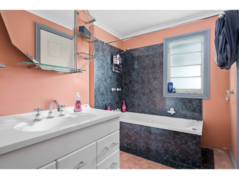 7 Evans Street, Queenstown TAS 7467