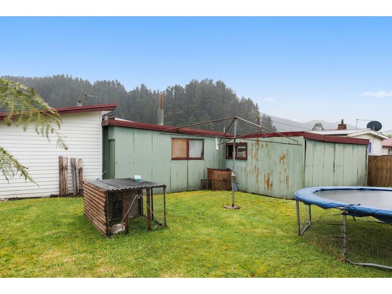 7 Evans Street, Queenstown TAS 7467