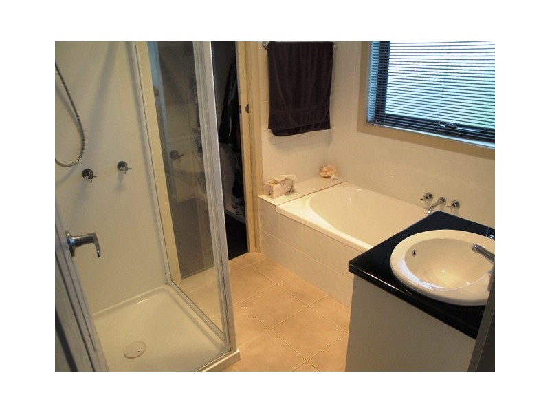 77 View Road, Burnie TAS 7320