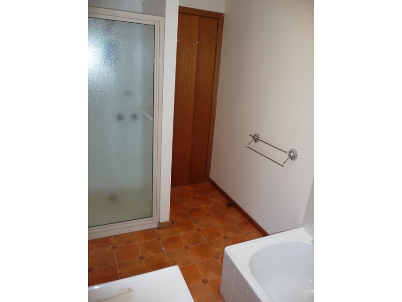 1/10 Charles Street, Burnie TAS 7320