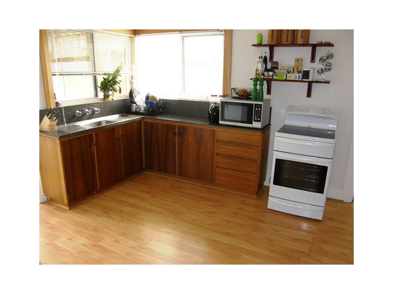 32 West Park Grove, Burnie TAS 7320