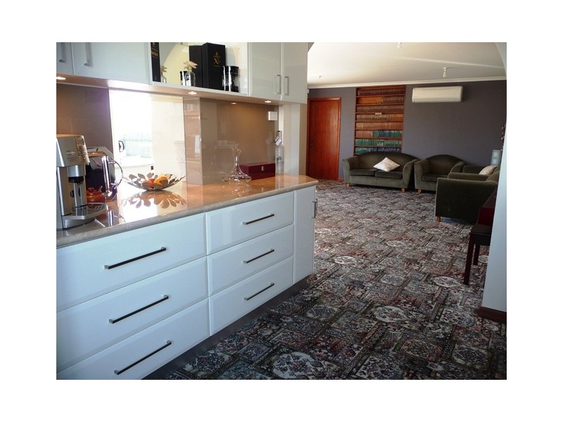 16 Pine Avenue, Burnie TAS 7320